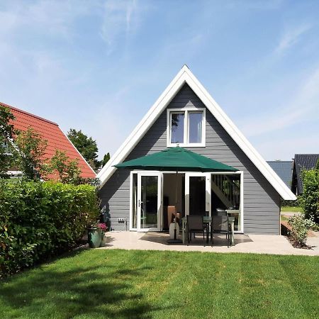Stylish Holiday Home By The Sea Tuitjenhorn Exteriér fotografie